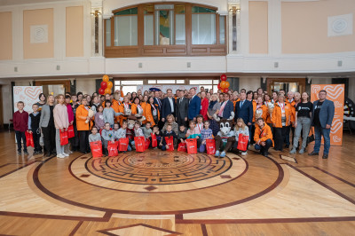 Сердца на рельсах: Добровольцы Западно-Сибирской железной дороги на IV Форуме корпоративного волонтерства