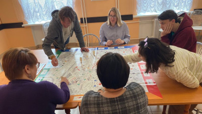 Увлекательная командная игра «Платформа № 7 „В поисках наследия железнодорожной славы“» объединила семьи вчерашним вечером.