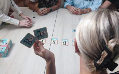 «Вся наша жизнь -игра!» - сказали Челябинские семьи и вечер приобрел атмосферу веселья и теплого общения.