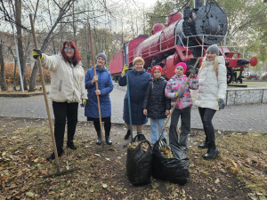 Рубрика «Семейные встречи». Субботник у «Красного коммунара»