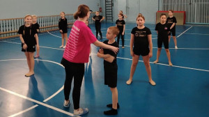 «Ура! Каникулы!» - сказали родители и повели детей на танцевальный детский мастер класс в  г. Бузулук.