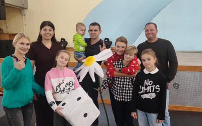 Рубрика &laquo;Семейные встречи&raquo; г. Челябинск. Интерактивная программа  &laquo;От кубика до ромашки&raquo;