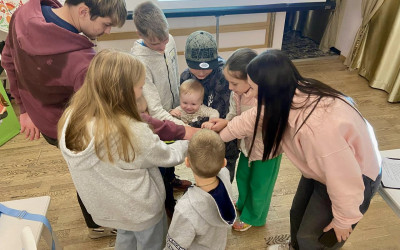 Семьи дорожного семейного клуба "Горьковский" освоили нейросети!