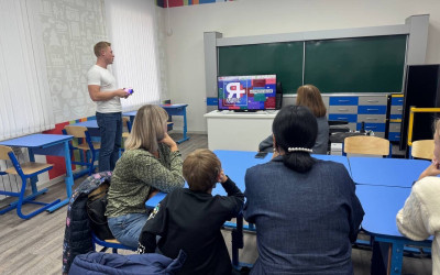 В семейном клубе Приволжской детской железной дороги состоялся Практикум по развитию навыков волонтера