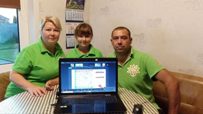 В дорожном семейном клубе «Октябрьский» состоялась увлекательная интеллектуальная игра «Платформа №7: Наследники железнодорожной славы».