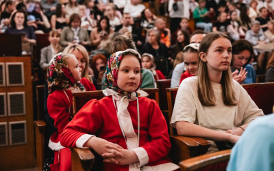 Волшебный вечер в ритме детства: семьи проекта погрузились в мир танца