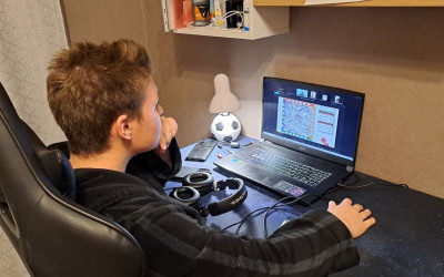 Увлекательная командная игра «Платформа № 7 „В поисках наследия железнодорожной славы“» объединила семьи вчерашним вечером.