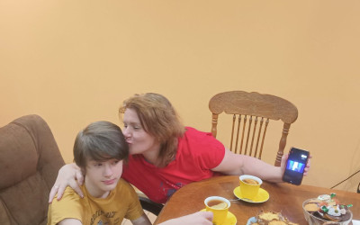 Семейное чаепитие к клубе,,Октябрьский,,