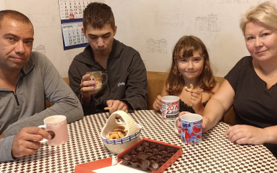 Семейное чаепитие к клубе,,Октябрьский,,