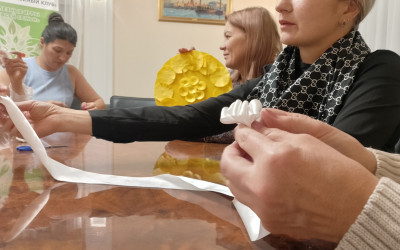 Мастер – класс – Символ любви и верности из атласных лент.