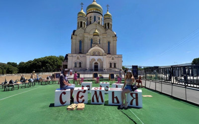 Проект объединил десятки семей, которые, несмотря на расстояния, доказали: семейные ценности — это то, что всегда рядом.