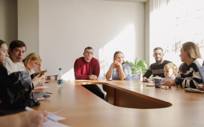 Сильные духом, готовые помочь: Семейный волонтерский практикум на Западно-Сибирской железной дороге!