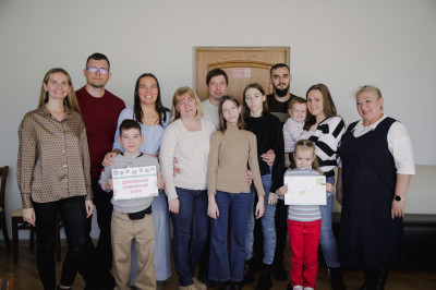 Сильные духом, готовые помочь: Семейный волонтерский практикум на Западно-Сибирской железной дороге!