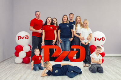 Во Дворце культуры железнодорожников г. Комсомольск-на Амуре прошел потрясающий мастер-класс по позированию с профессиональным фотографом! 