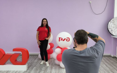 Во Дворце культуры железнодорожников г. Комсомольск-на Амуре прошел потрясающий мастер-класс по позированию с профессиональным фотографом! 