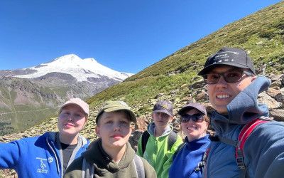 Поймали с семьями здоровый ритм! Интеллектуальный триатлон "Код здоровья" на Свердловской дороге!