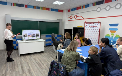 В семейном клубе г. Волгограда состоялась встреча семей - участников проекта «семейные ценности и традиции»  