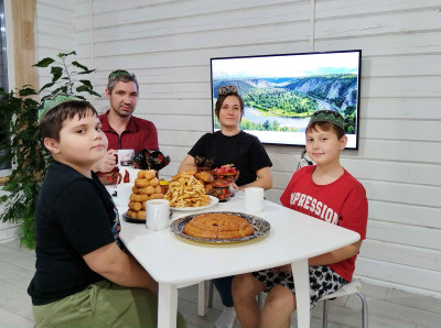 Сохраняя и передавая традиции. Семейная встреча на Куйбышевской железной дороге.