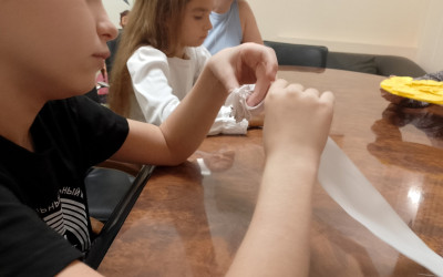 Мастер – класс – Символ любви и верности из атласных лент.