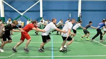 «Мама, папа, я — одна команда»: яркий пример семейного сплочения на спортивном празднике!