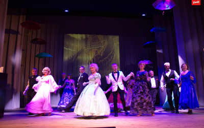 В ДКЖ г. Тюмени для семей железнодорожников состоялся Музыкальный спектакль «Мэри Поппинс».