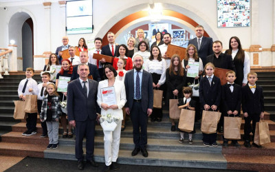 Куйбышевская железная дорога отметила лучшие семьи в рамках проекта &laquo;Семейные ценности и традиции&raquo;.