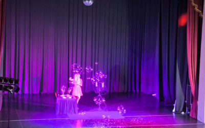 Семьи Комсомольского "Дорожного семейного клуба"   окунулись в волшебный мир цирка!