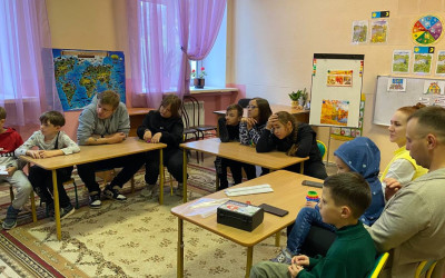 &laquo;Жизнь в твоих руках&raquo;: Хабаровские семьи осваивают навыки первой помощи.