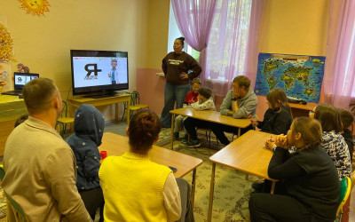 &laquo;Жизнь в твоих руках&raquo;: Хабаровские семьи осваивают навыки первой помощи.