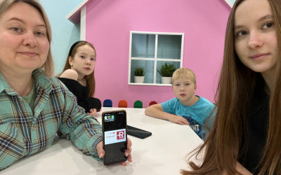 Мы в силах помочь! В Свердловском семейном клубе состоялась игра-практикум по развитию навыков волонтера.