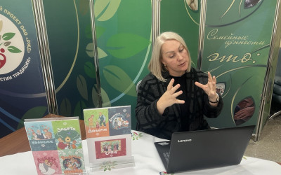 Команда ДВЖД, вы &mdash; невероятны! Ваша энергия, сплочённость и желание побеждать заряжают всех вокруг. В этот юбилейный год вы доказываете, что нет ничего невозможного!