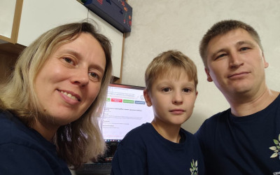 Команда ДВЖД, вы &mdash; невероятны! Ваша энергия, сплочённость и желание побеждать заряжают всех вокруг. В этот юбилейный год вы доказываете, что нет ничего невозможного!